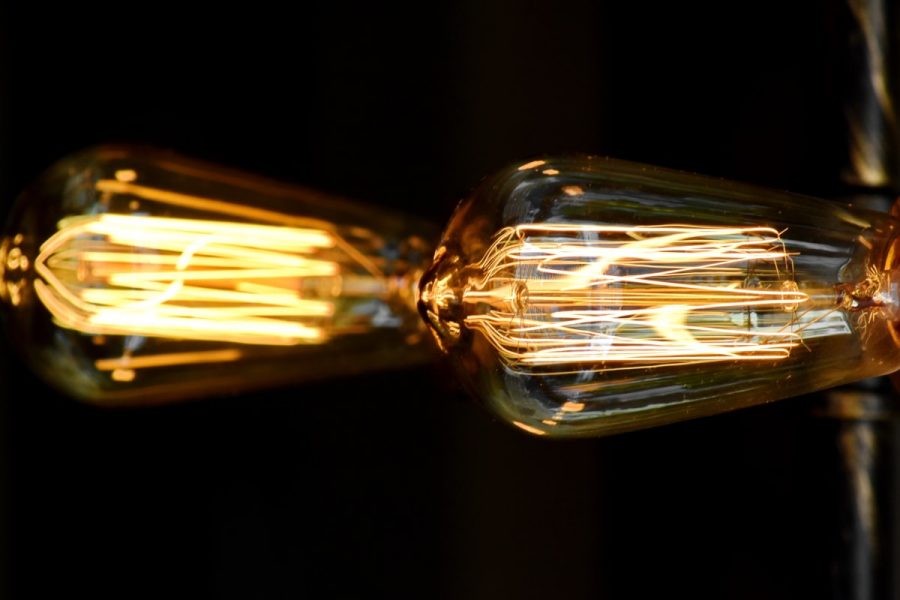 ¿Por qué es trascendental el almacenamiento de energía eléctrica?