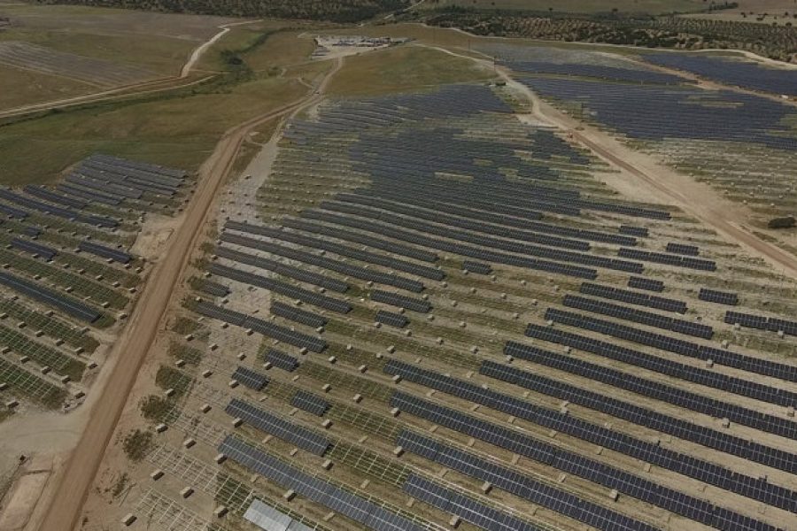 Nuñez de Balboa, la mayor planta fotovoltaica de Europa, comienza a generar electricidad