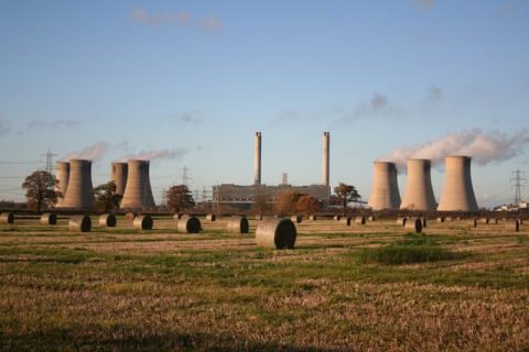 Reino Unido logra su primer día sin carbón desde 1882